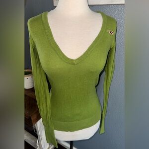 Y2K Hollister Green V-Neck long sleeve